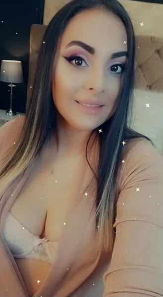 Live sex webcam photo for CarlaMineli #6083087