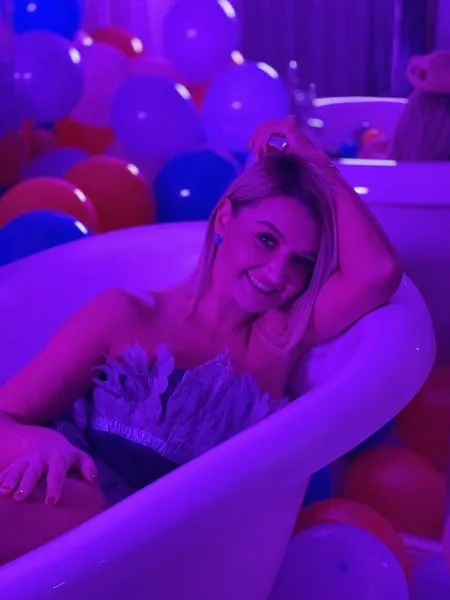 Live sex webcam photo for AudreyMorales #2723426