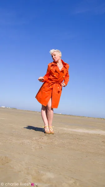 Live sex webcam photo for CharlieLiveshow #2574300