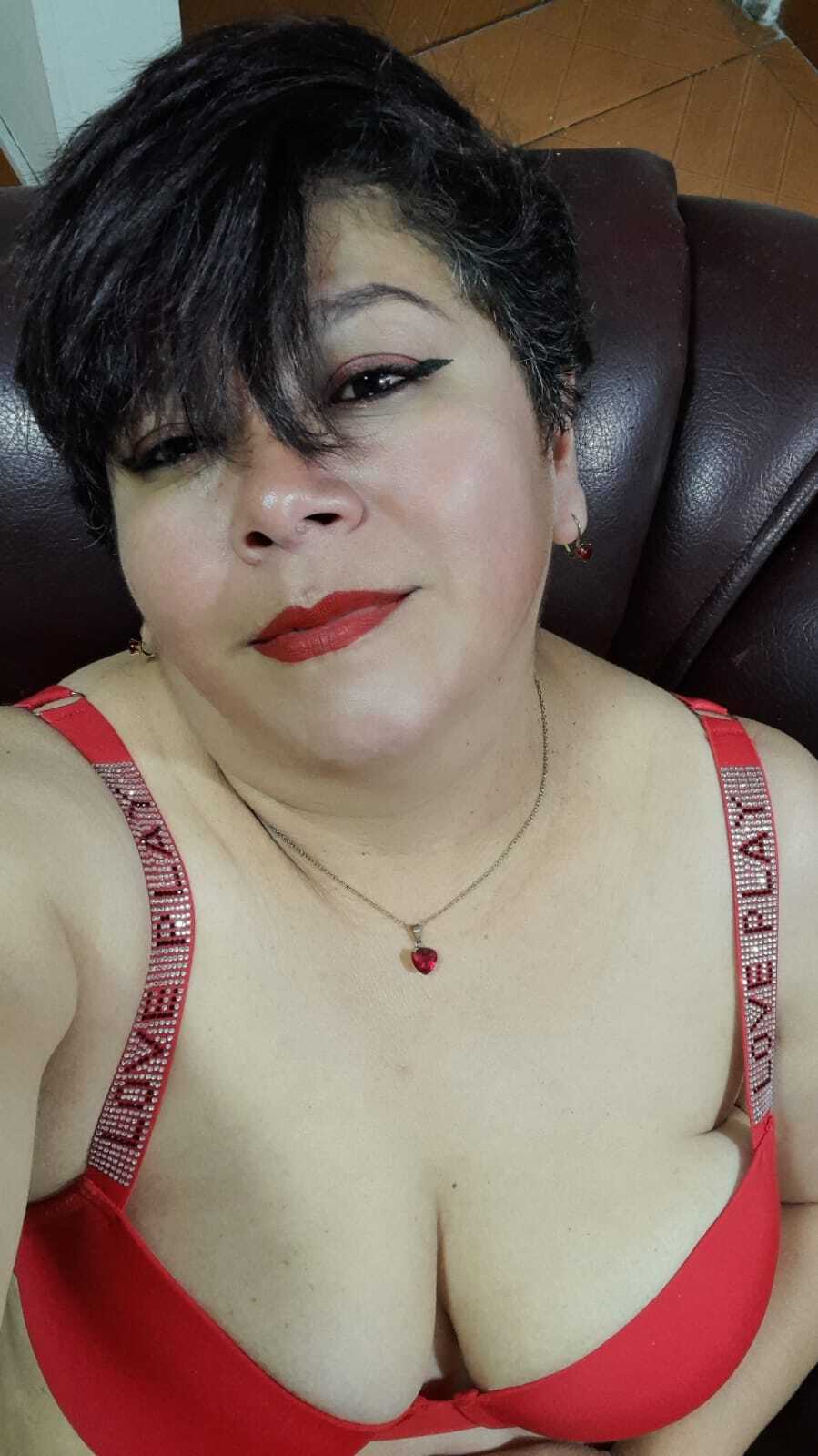 Live sex webcam photo for angellove266 #7792968