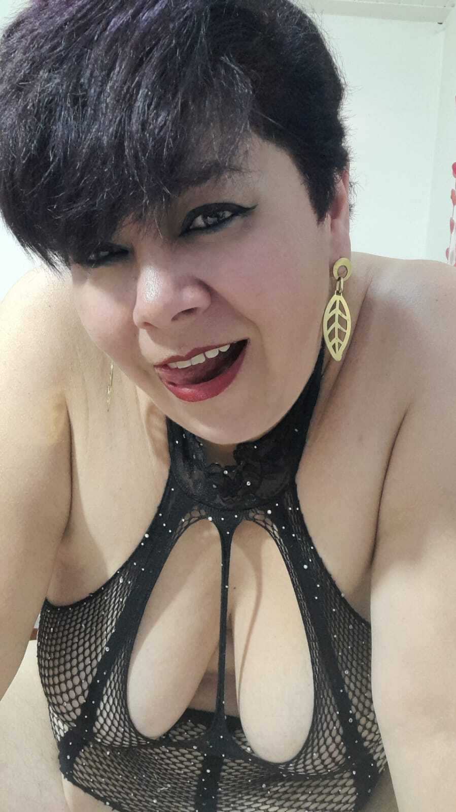 Live sex webcam photo for angellove266 #7978144