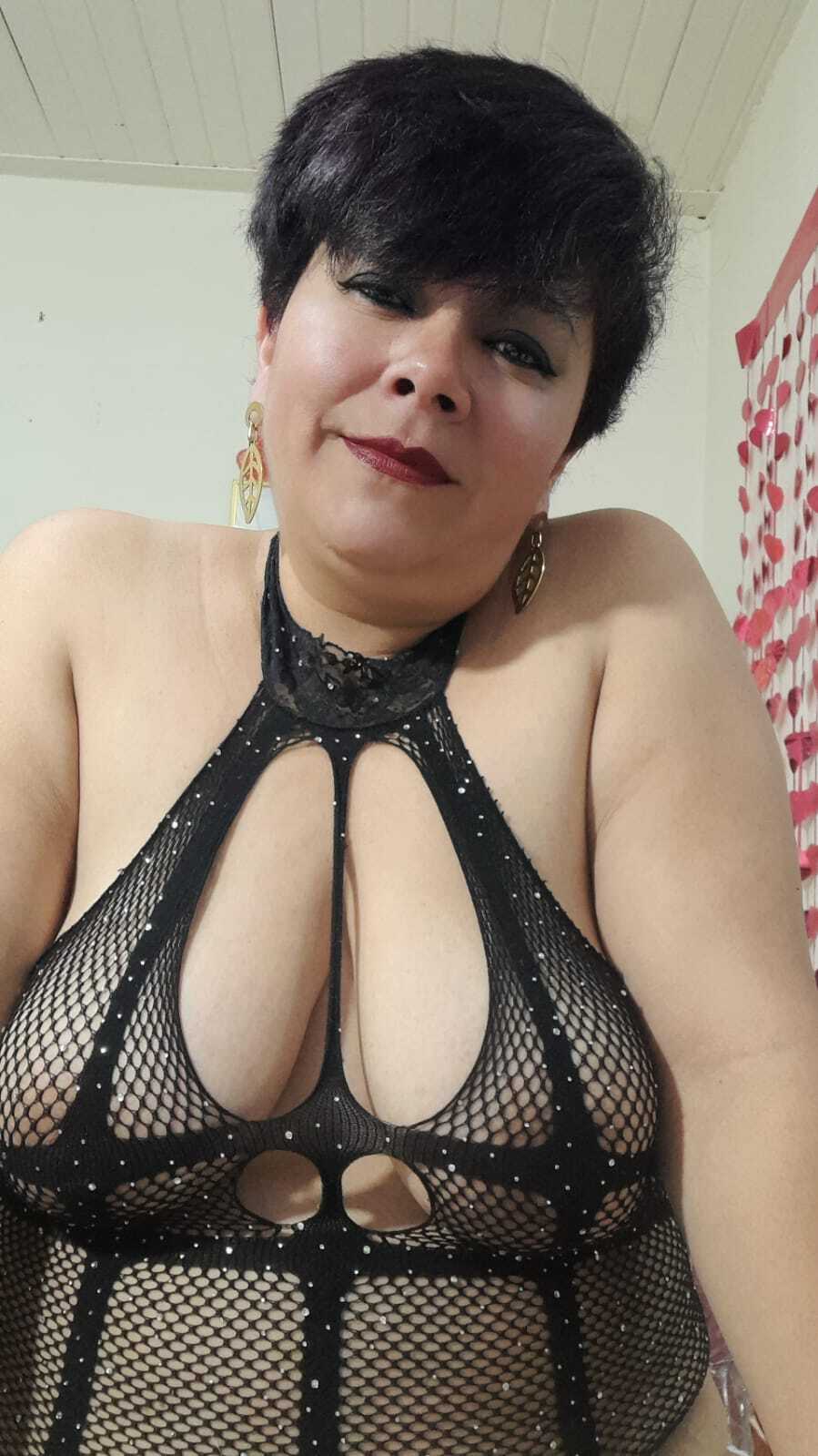 Live sex webcam photo for angellove266 #7978145