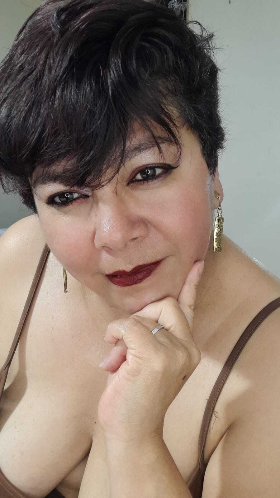 Live sex webcam photo for angellove266 #7792969