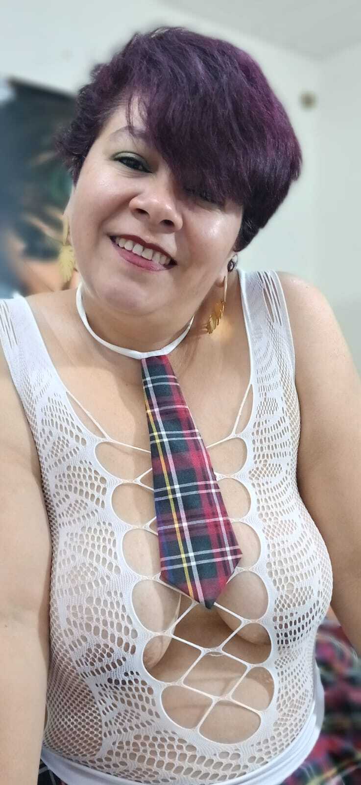 Live sex webcam photo for angellove266 #7978123