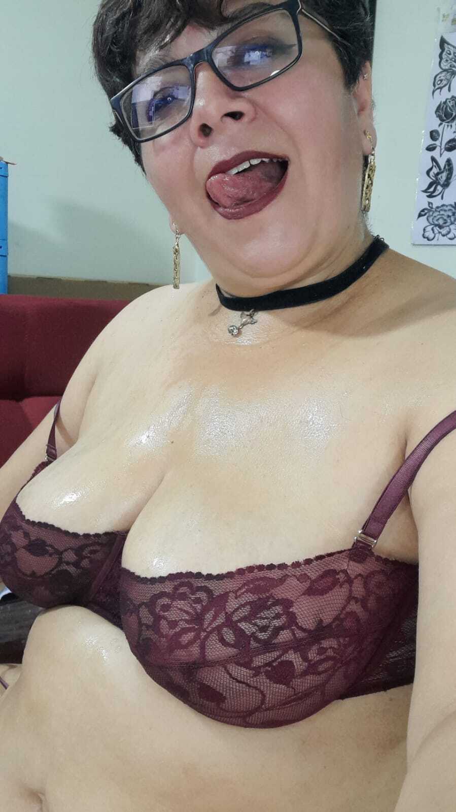 Live sex webcam photo for angellove266 #7978199