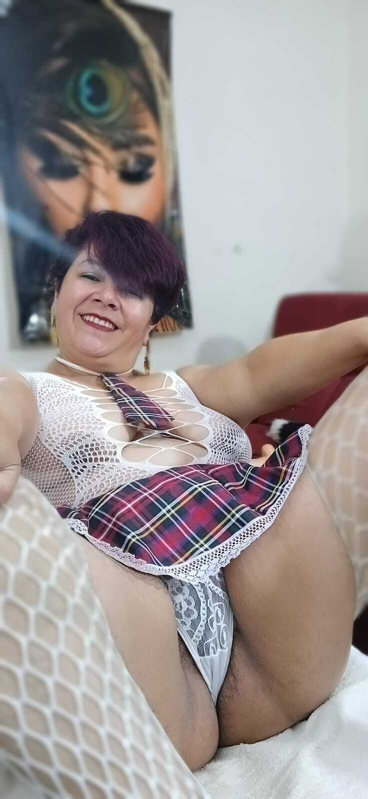 Live sex webcam photo for angellove266 #7978125