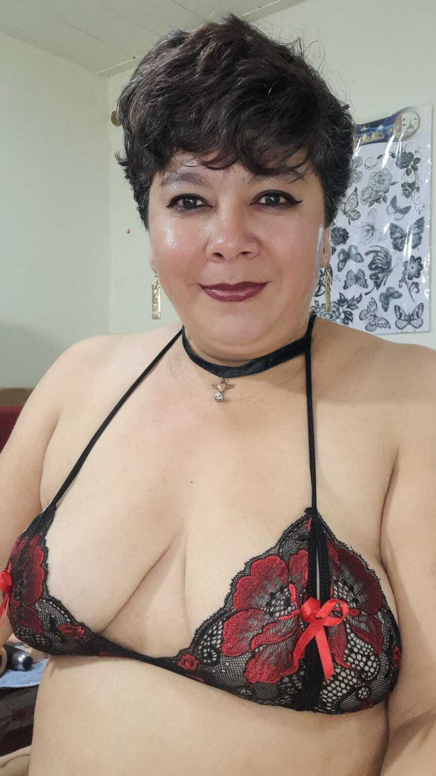 Live sex webcam photo for angellove266 #7978201