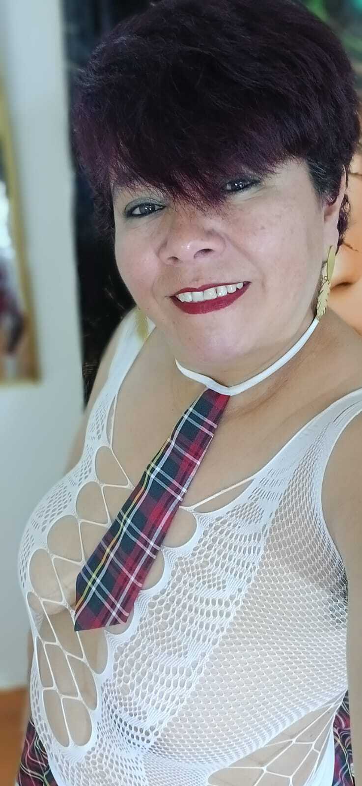 Live sex webcam photo for angellove266 #7978119