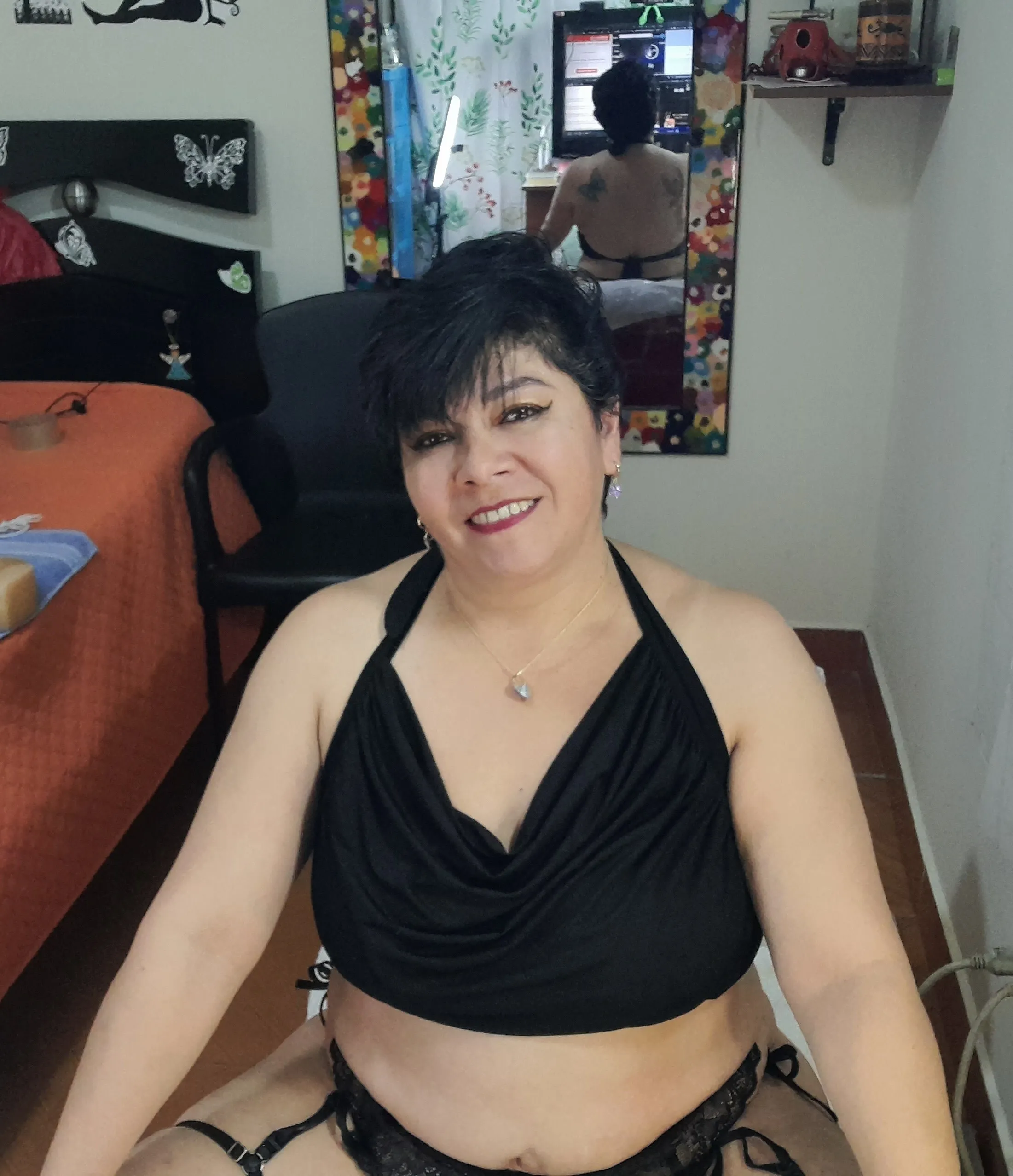 Live sex webcam photo for angellove266 #7978310