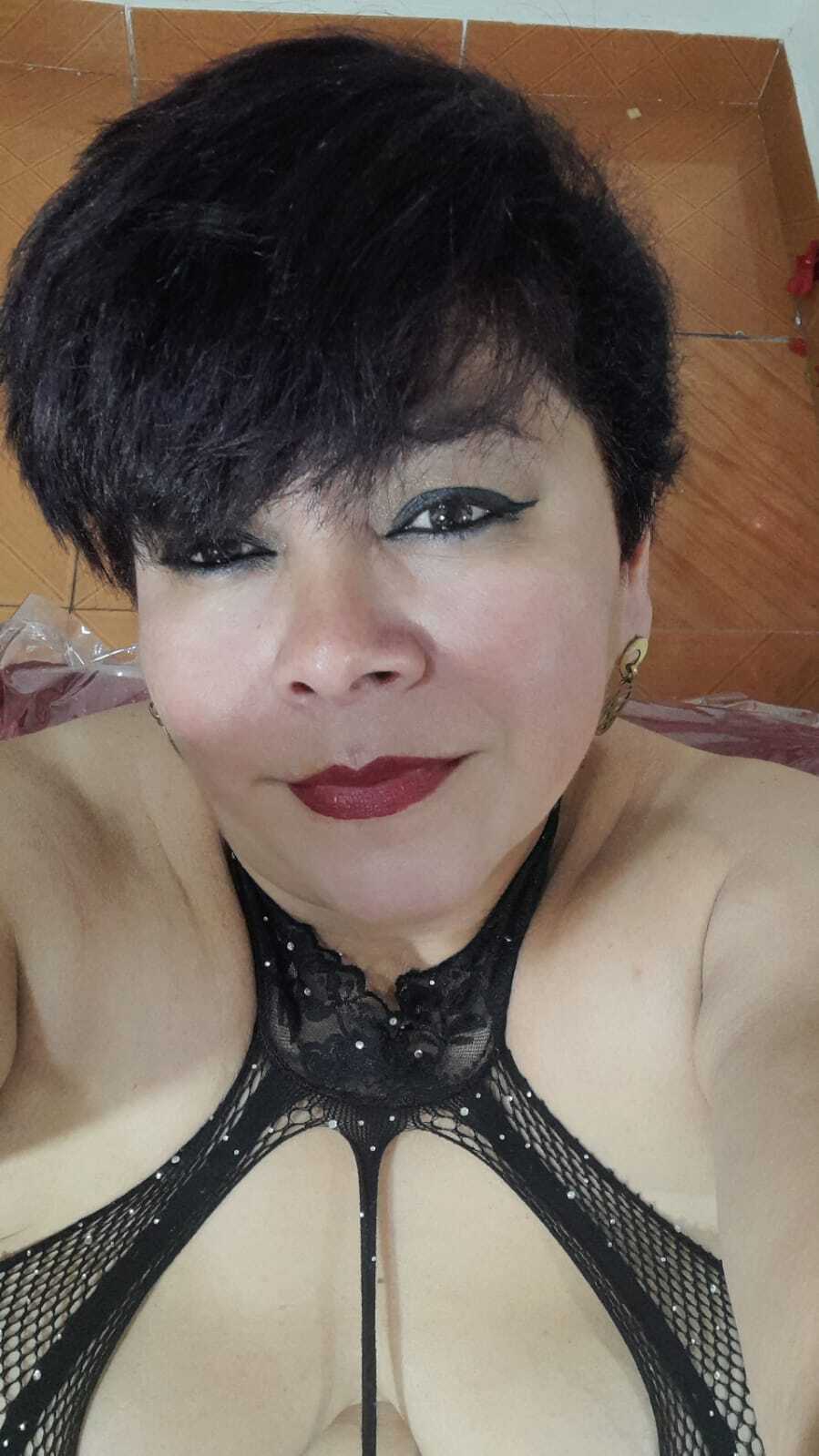 Live sex webcam photo for angellove266 #7978143