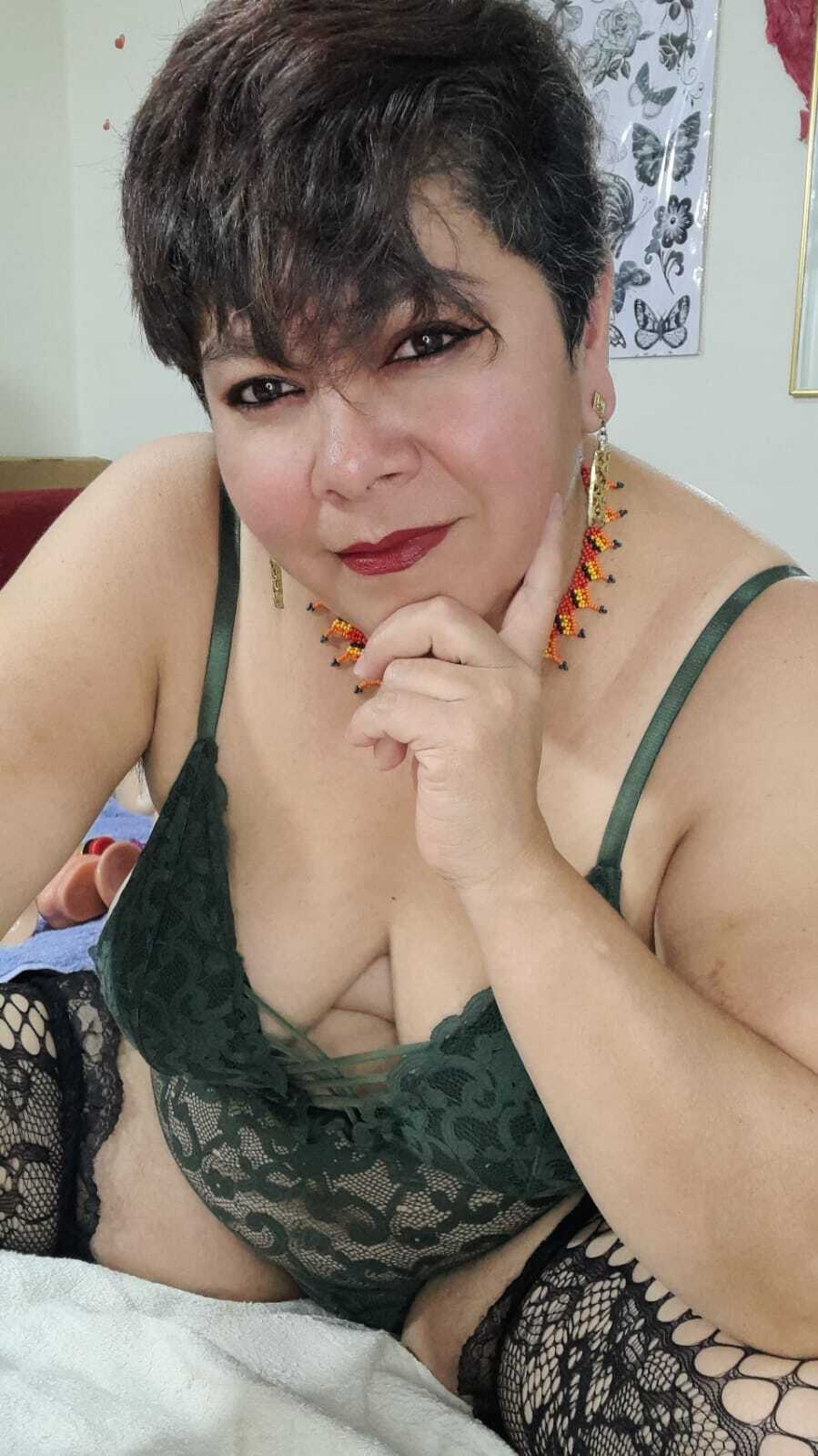 Live sex webcam photo for angellove266 #7978261