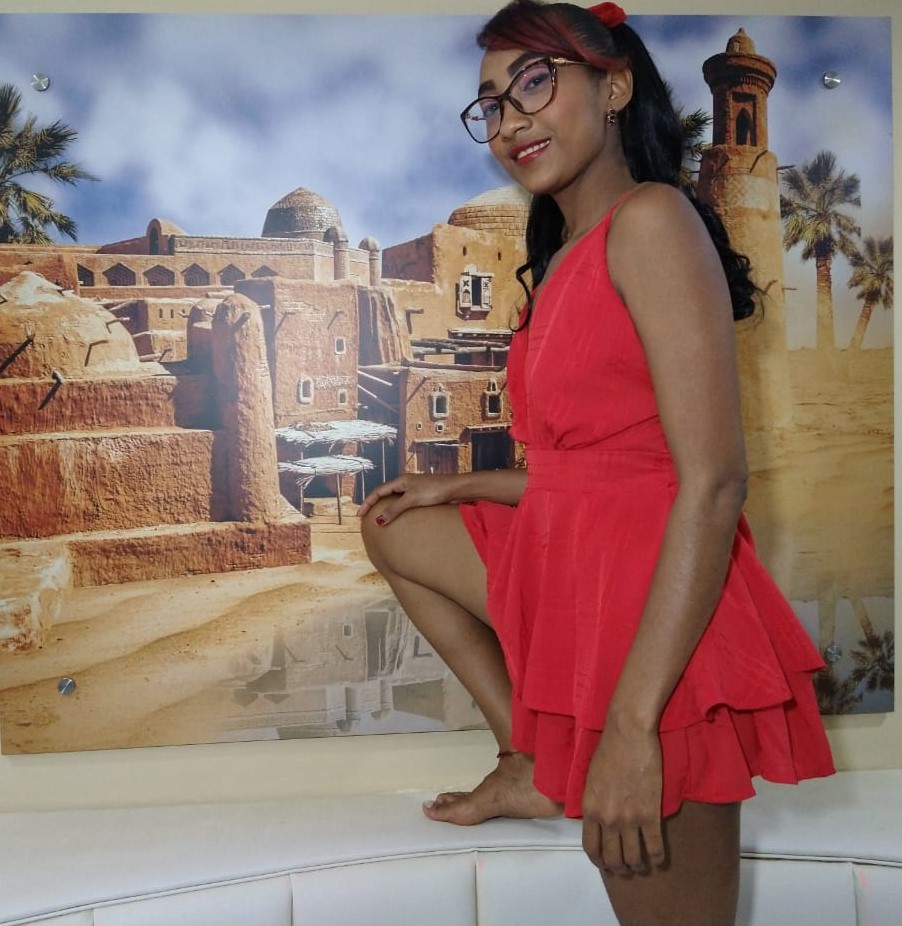 Live sex webcam photo for Angelina_Murphy #7232647