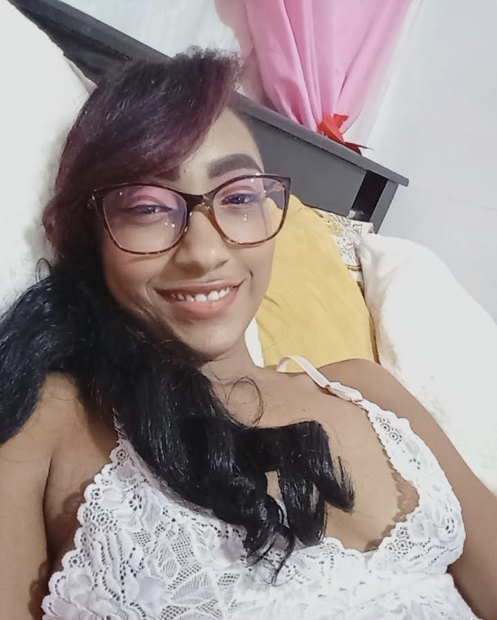 Live sex webcam photo for Angelina_Murphy #7232548