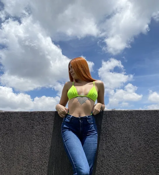 Live sex webcam photo for KatherineMore #5865829