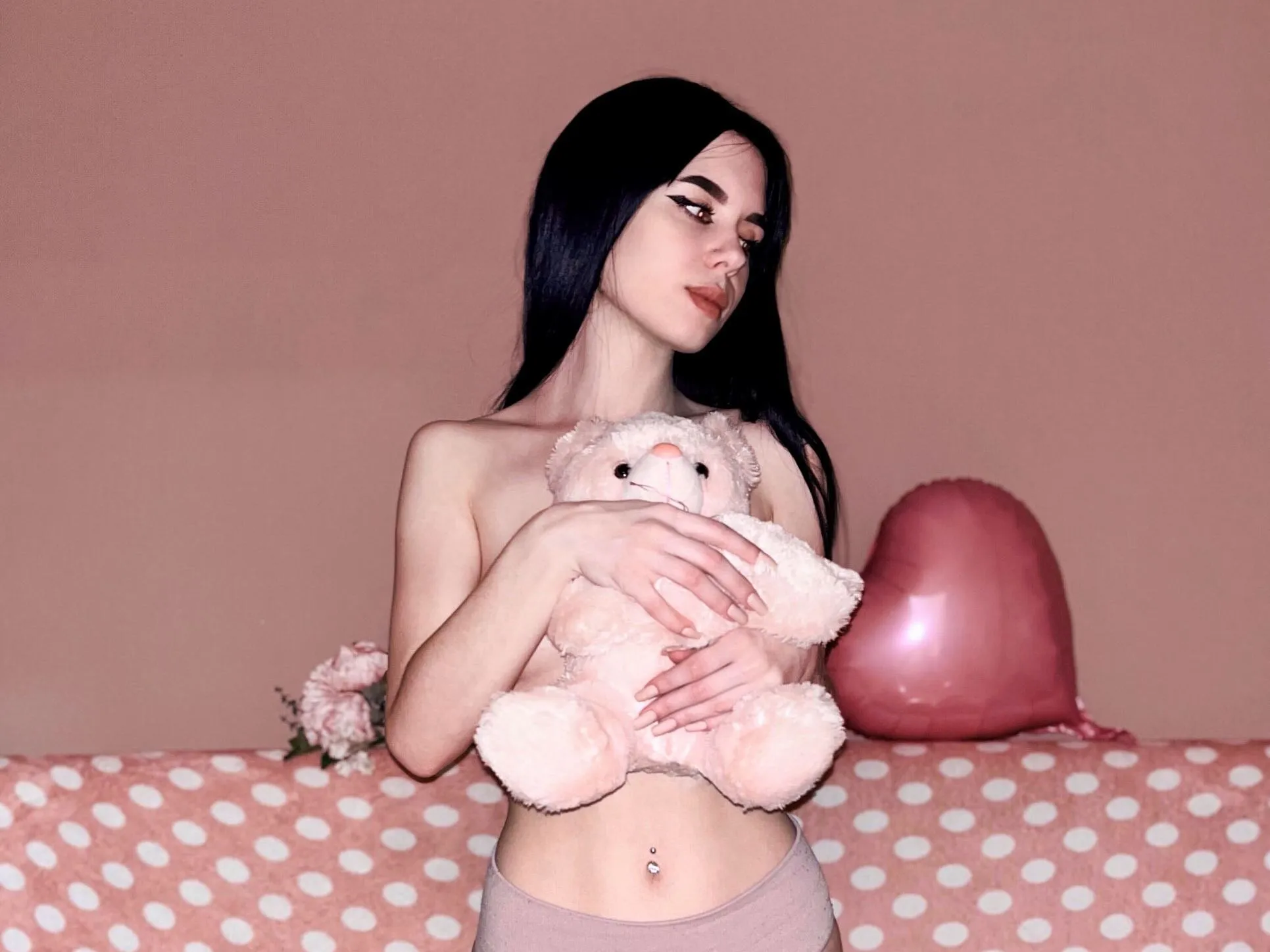 Live sex webcam photo for HolyMia #3063125