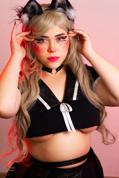 Live sex webcam photo for KylieBroks #2484917