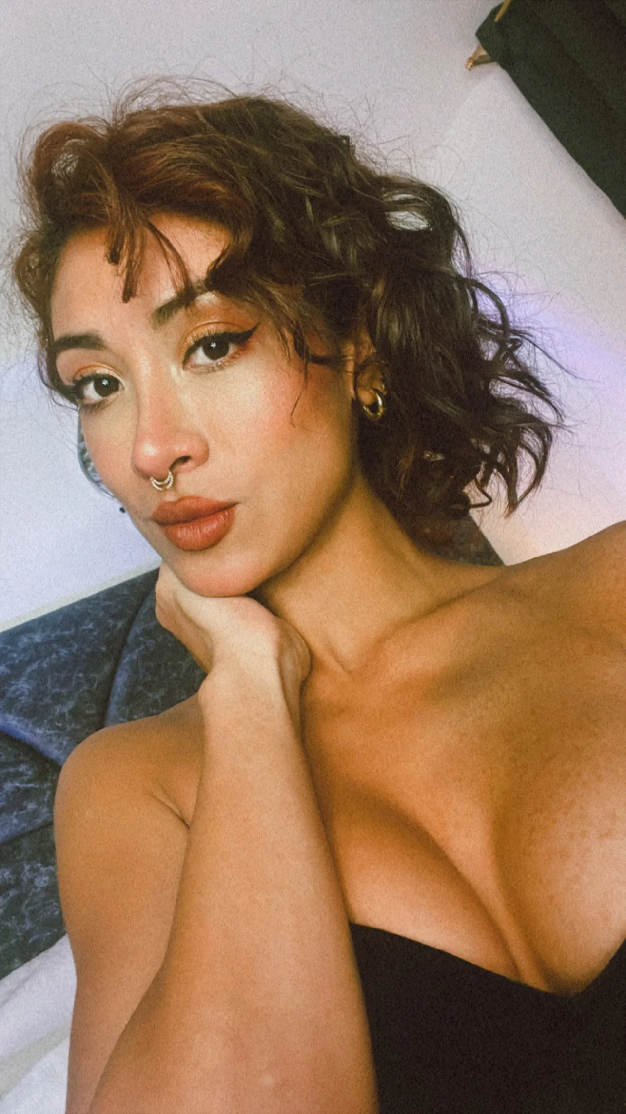 Live sex webcam photo for MillyBonnie #8223207