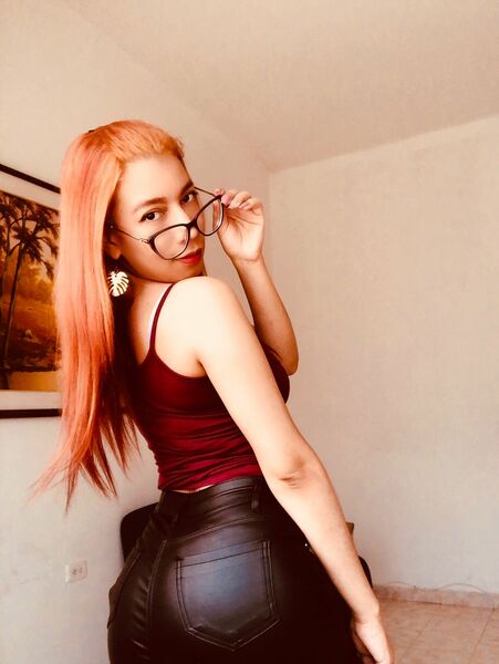 Live sex webcam photo for EmillyGrey #3630063