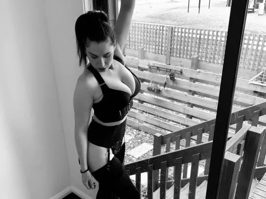 Live sex webcam photo for LexxiFoxx #2156744