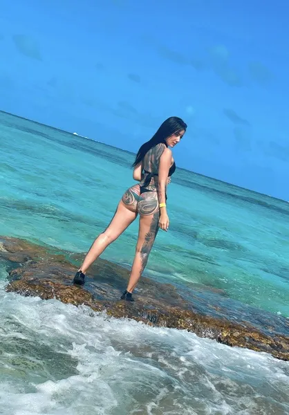 Live sex webcam photo for AnnikaDemon #2924883