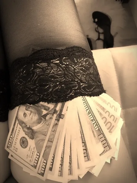 Live sex webcam photo for Bustybeauty18 #2245444