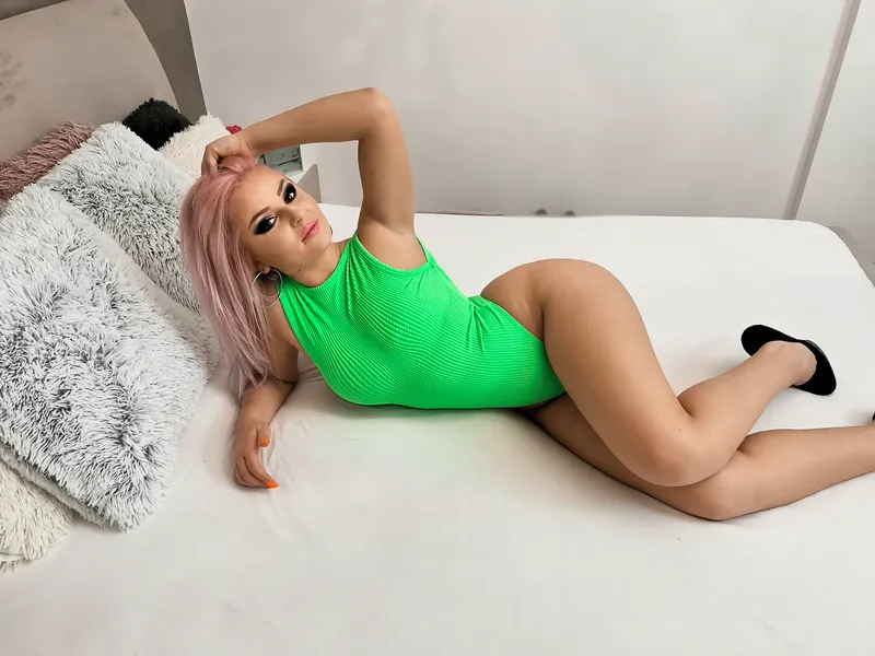 Live sex webcam photo for AspenDolls #2078578