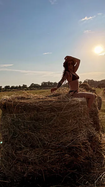 Live sex webcam photo for Nicole_Sin #2337996