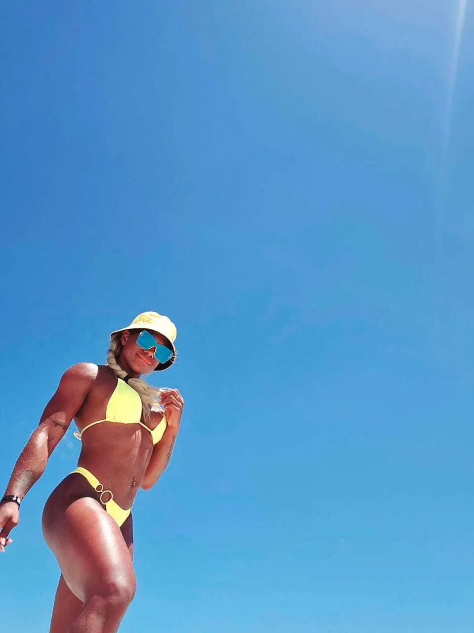 Live sex webcam photo for KarinRoss #8357135