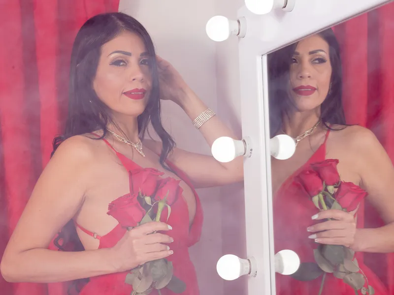 Live sex webcam photo for KarolBrooklyns #2174194