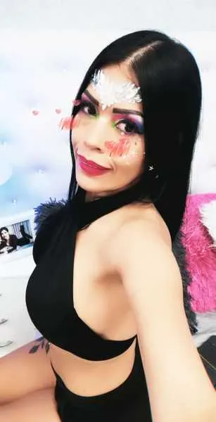 Live sex webcam photo for KarolBrooklyns #2082473