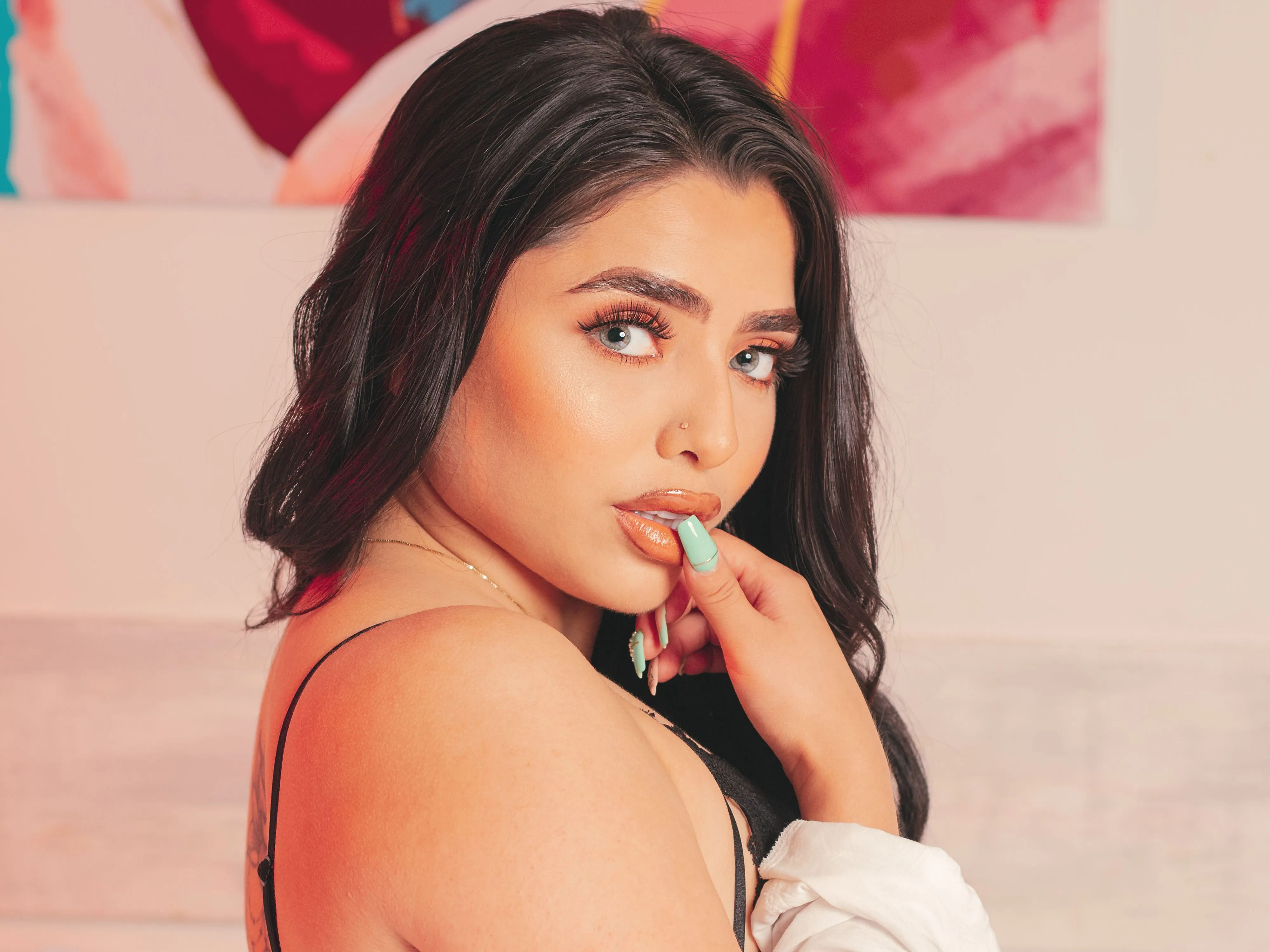 Live sex webcam photo for Lizherrera #2085763