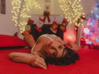 Live sex webcam photo for CaatsyCat