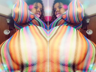 Live sex webcam photo for EbonyGoddessKira #203251620