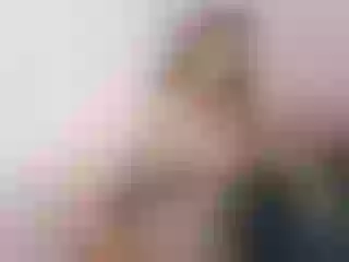Live sex webcam photo for ElaClarkk