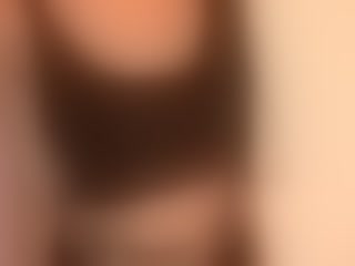 Live sex webcam photo for ElizaaRose