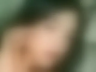 Live sex webcam photo for EmilyyJhonson
