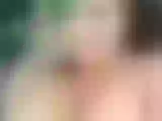 Live sex webcam photo for GeovannaBecker