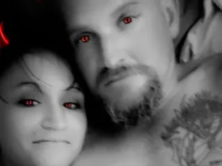 Live sex webcam photo for JellyRollAnneMarie
