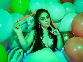 Live sex webcam photo for KateColeman