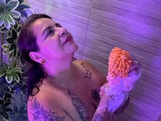 Live sex webcam photo for LaurenRiley