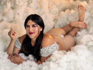Live sex webcam photo for LucyVegga