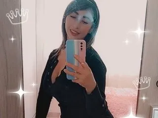 Live sex webcam photo for LunaMaren