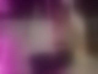 Live sex webcam photo for LunaSantanaa