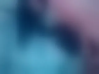 Live sex webcam photo for MaddyRoossee