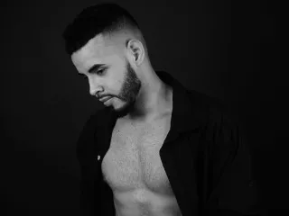 muscledboy Cam Model from Chaturbate is Streaming now! Start Sex ...