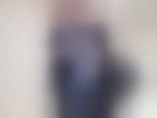 Live sex webcam photo for Mia_disnep