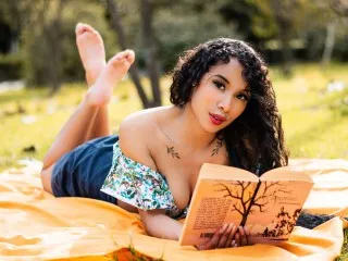 Live sex webcam photo for PauletteBlanchard
