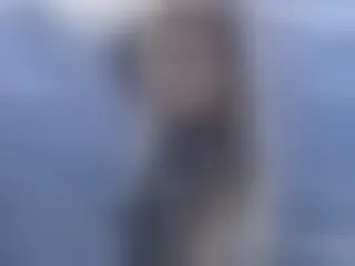 Live sex webcam photo for SierraCoxxTS