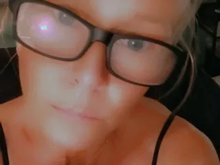 Live sex webcam photo for TayeLove