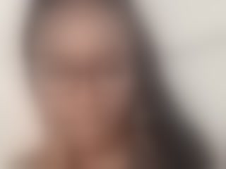 Live sex webcam photo for TheeChocolateBerry